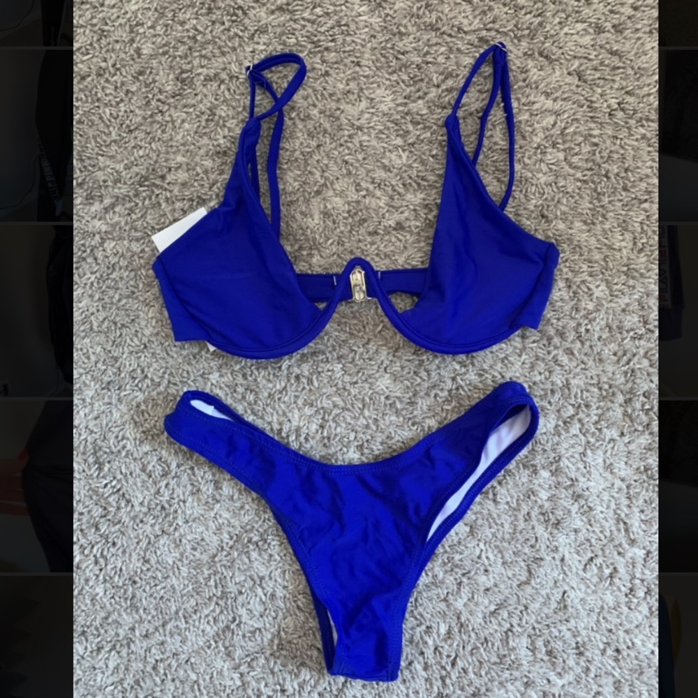 Bikini sets